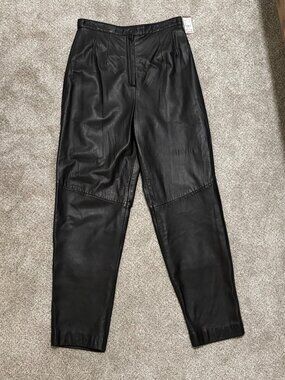 NOS Valerie Stevens New Zealand Lambskin Leather Pants - Size 12